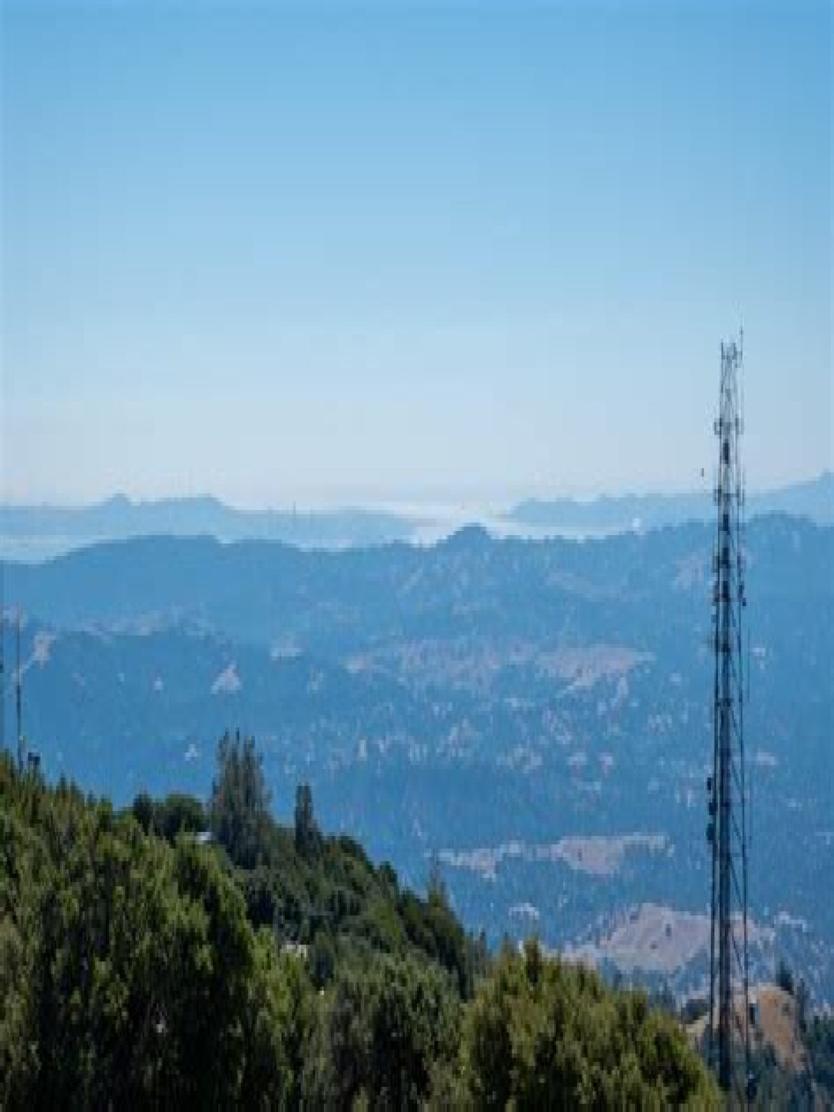 Can you drive up Mt Diablo at night