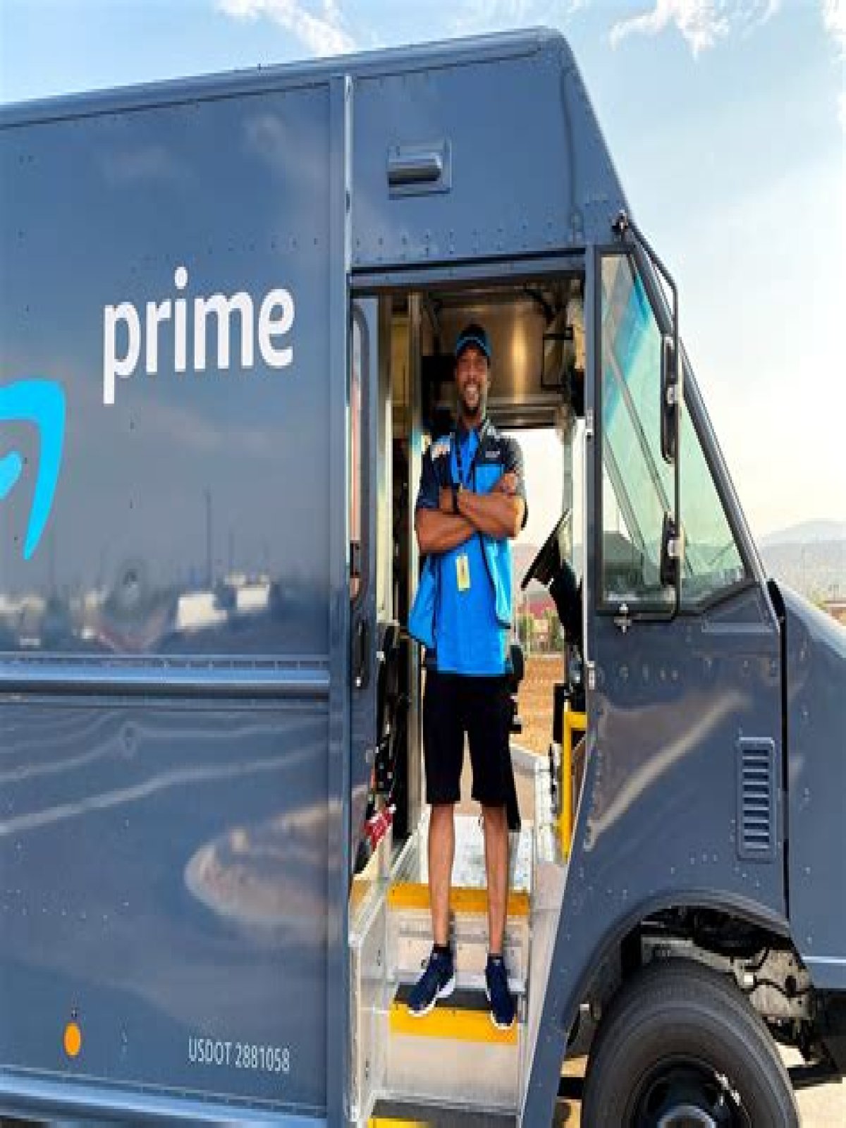 Do Amazon drivers drive at night?
